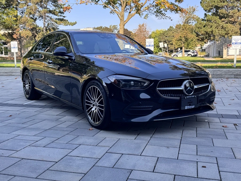 Mercedes-Benz C 300 4matic* Premium* Distronic* Burmester* Ambient* Pa - изображение 4