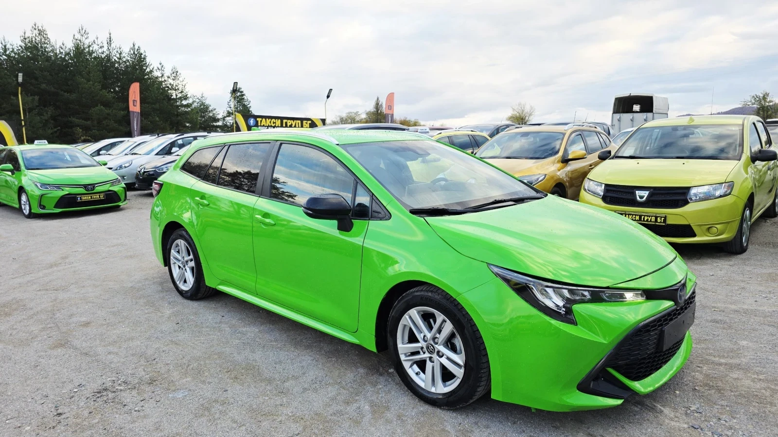 Toyota Corolla 1.8Hybrid* ГОТОВА ЗА ТАКСИ  | Mobile.bg — изображение 11