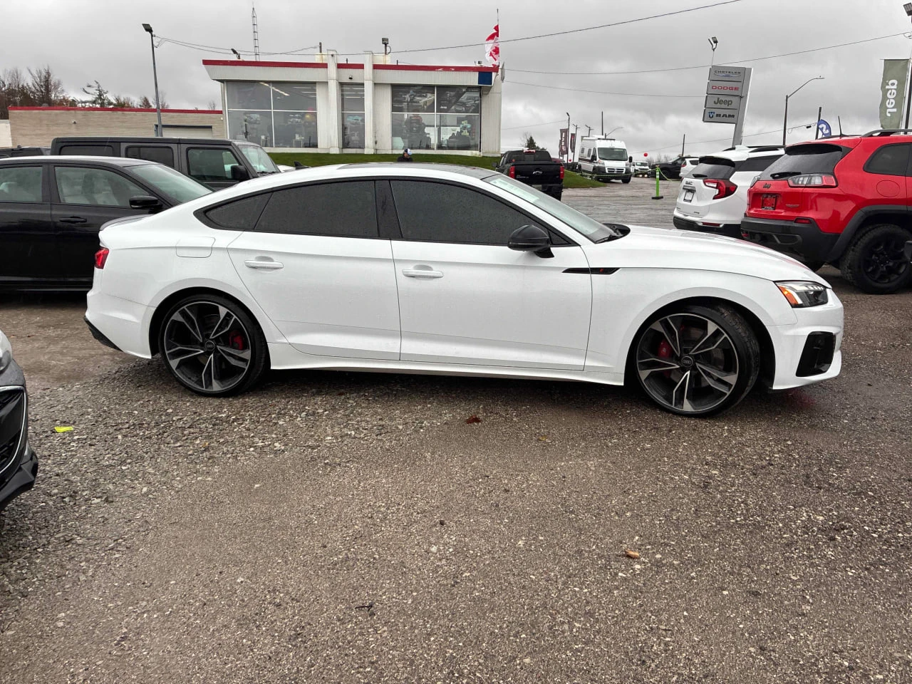 Audi S5 CARFAX* АВТОФИНАНСИРАНЕ БЕЗ ПЪРВОНАЧАЛНА ВНОСКА - изображение 3