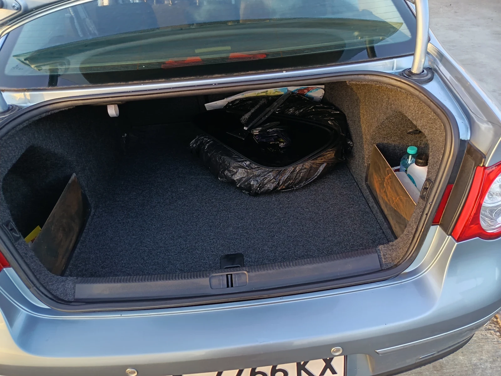 VW Passat 2.0fsi - изображение 9