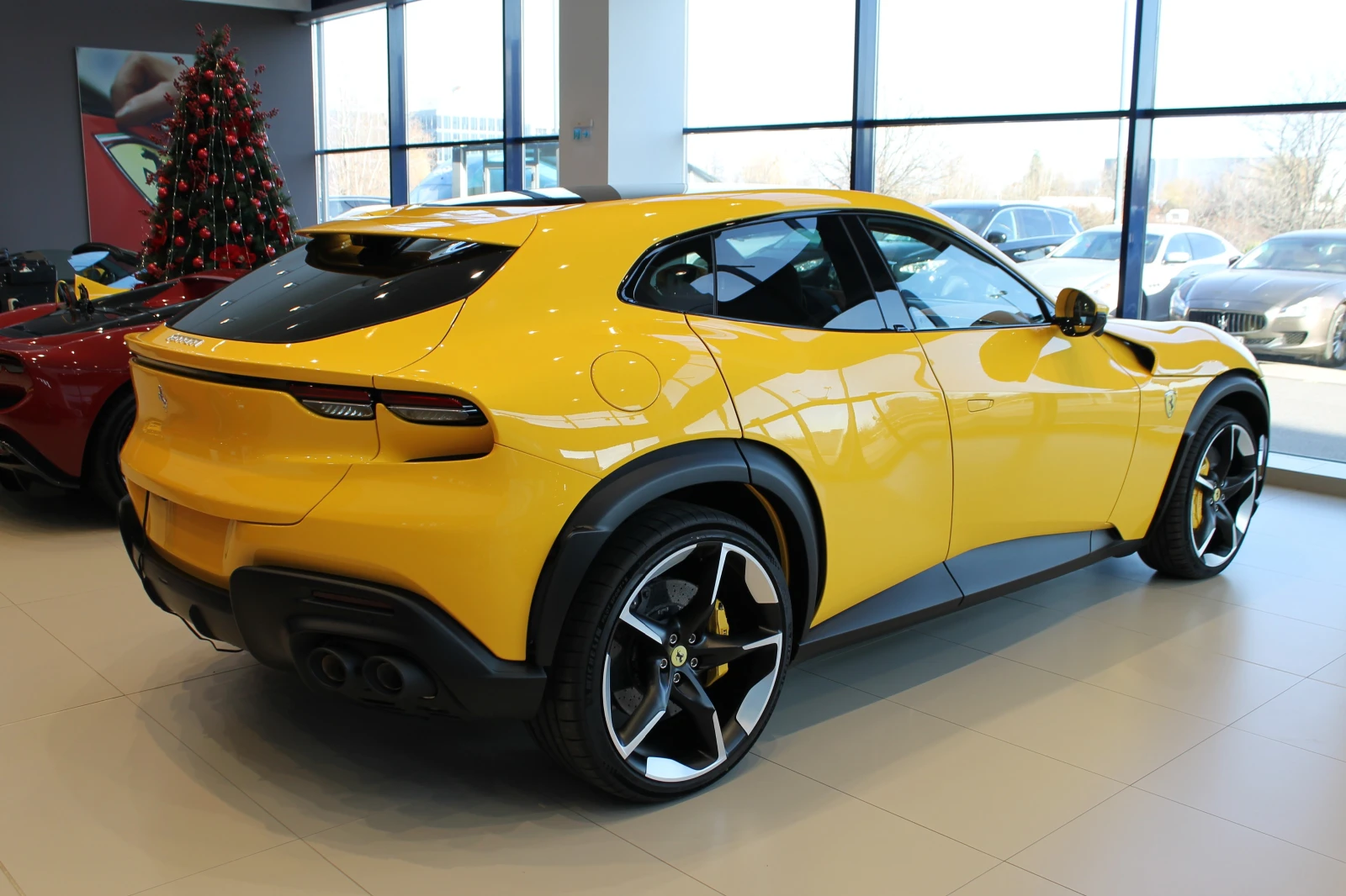 Ferrari Purosangue | Mobile.bg � ����������� 2