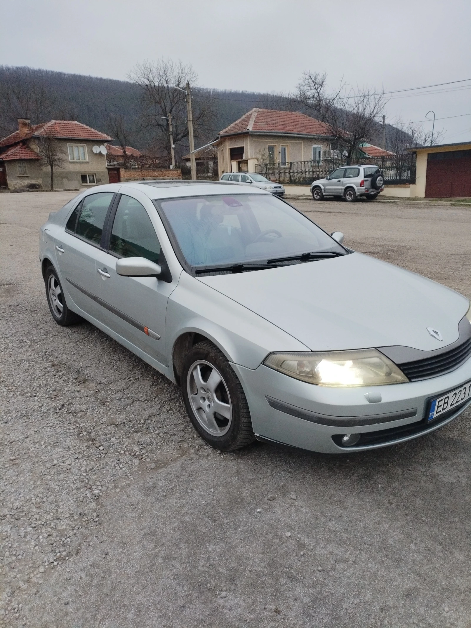 Renault Laguna 1.8 I  | Mobile.bg � ����������� 2