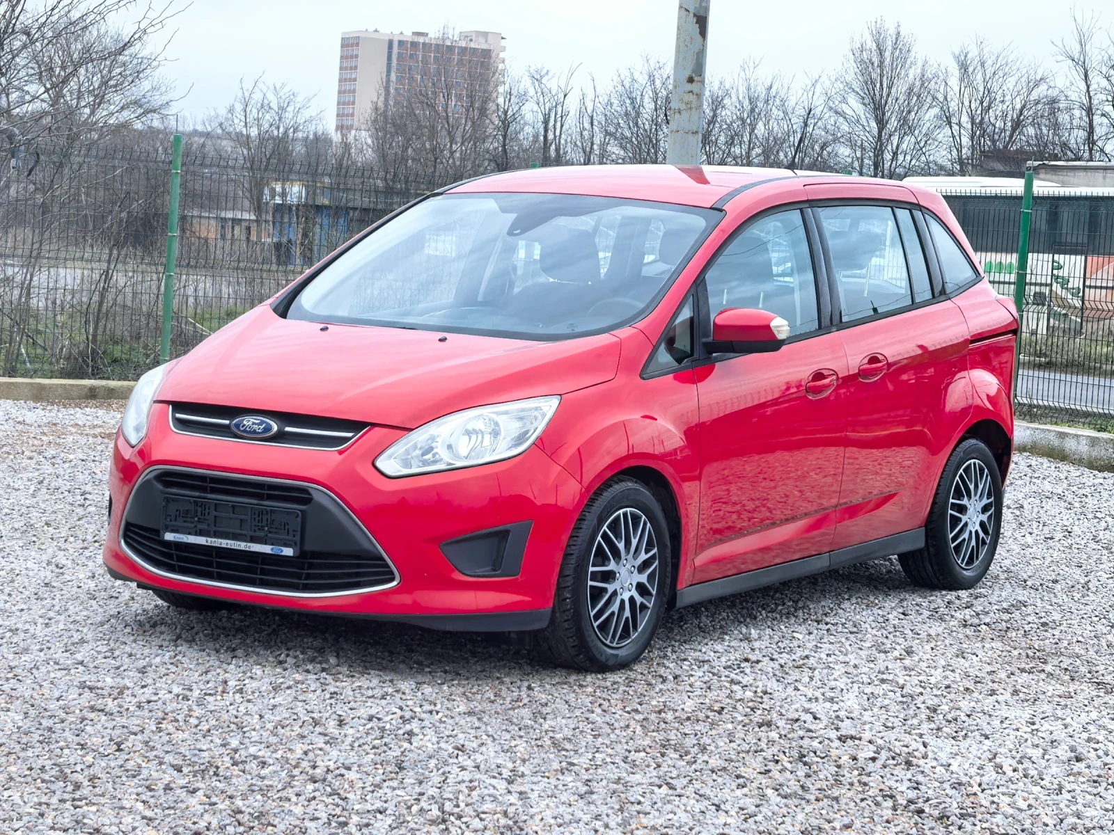 Ford Grand C-Max 2.0 TDCI * 140 �.� * ��������� | Mobile.bg � ����������� 1
