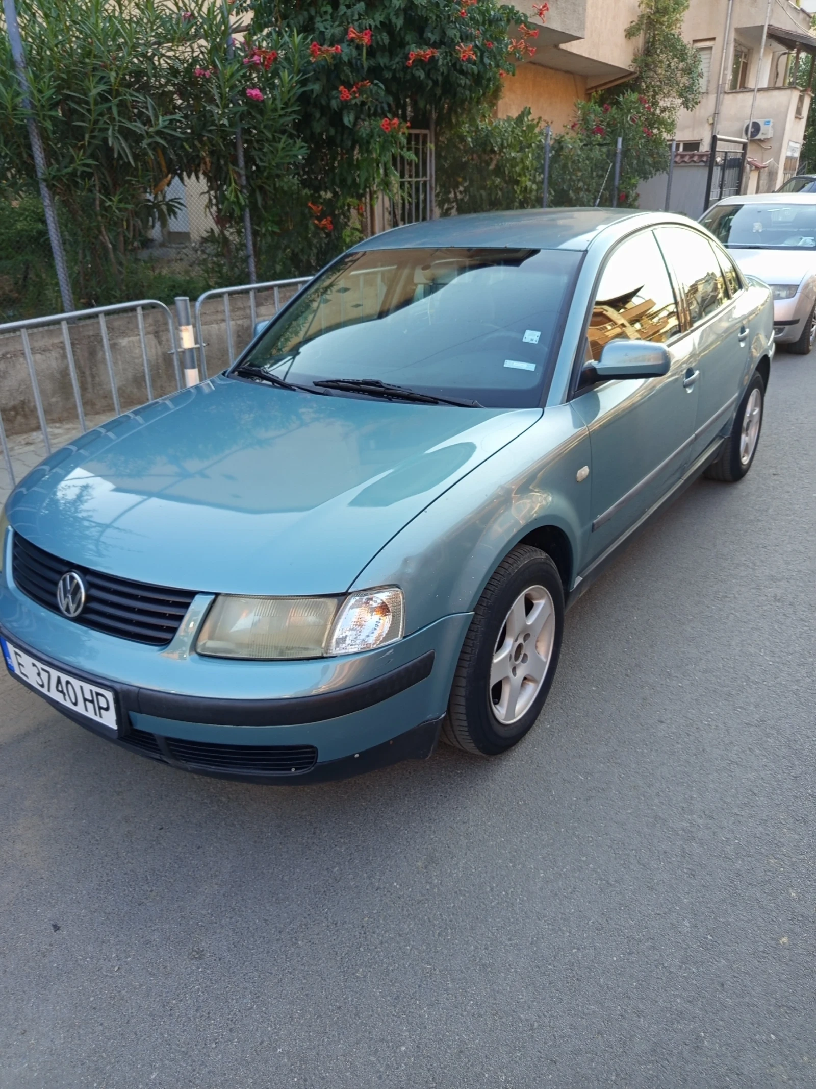 VW Passat