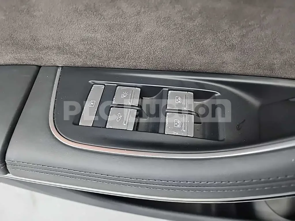 Audi A8 ДИСТРОНИК * ОБДУХВАНЕ * 360* KEYLESS , снимка 16 - Автомобили и джипове - 54566029