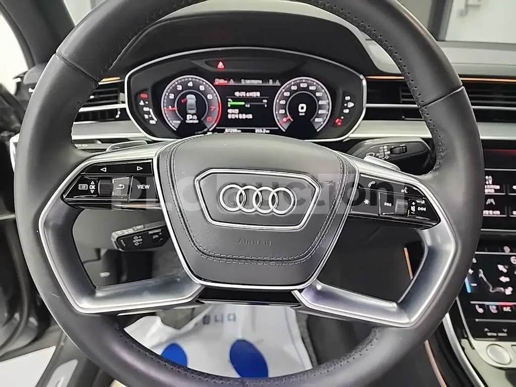 Audi A8 ДИСТРОНИК * ОБДУХВАНЕ * 360* KEYLESS , снимка 9 - Автомобили и джипове - 54566029