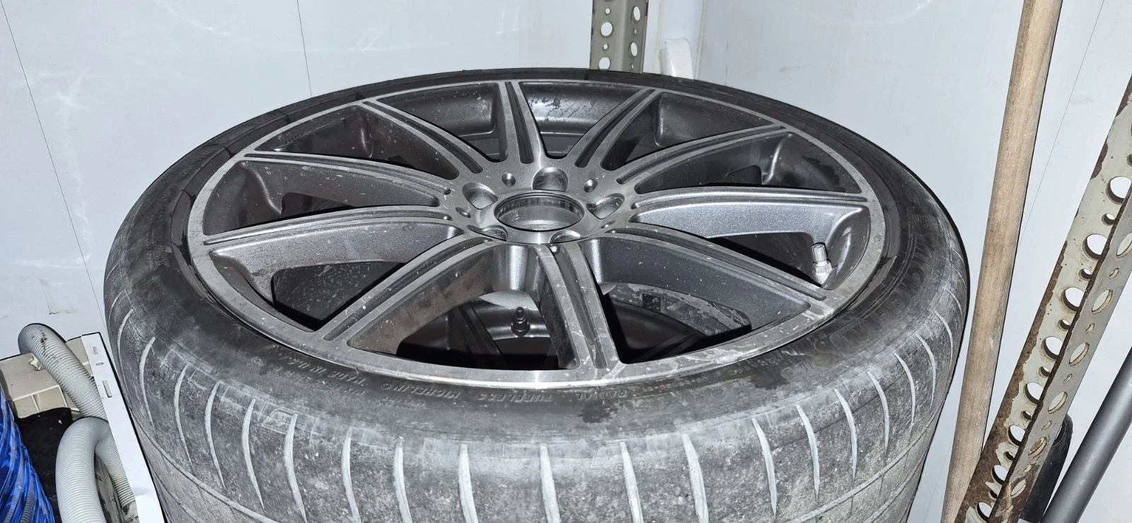 Mercedes-Benz E 350 AMG* Distronic* Camera* Подгрев* , снимка 17 - Автомобили и джипове - 54571619