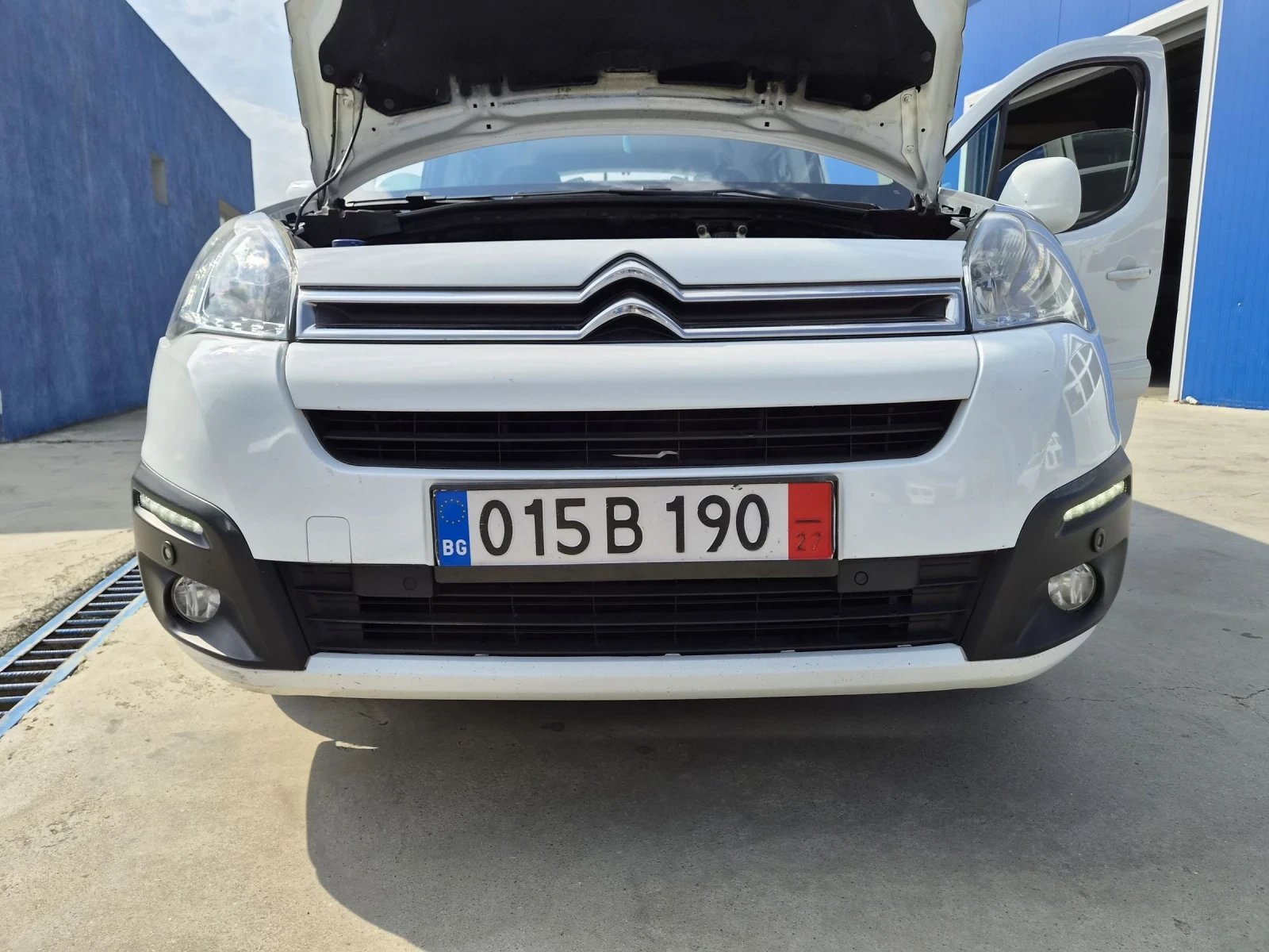 Citroen Berlingo 1.6hdi, evro6, ad blue fuul fuul ekstri, снимка 6 - Автомобили и джипове - 54802391