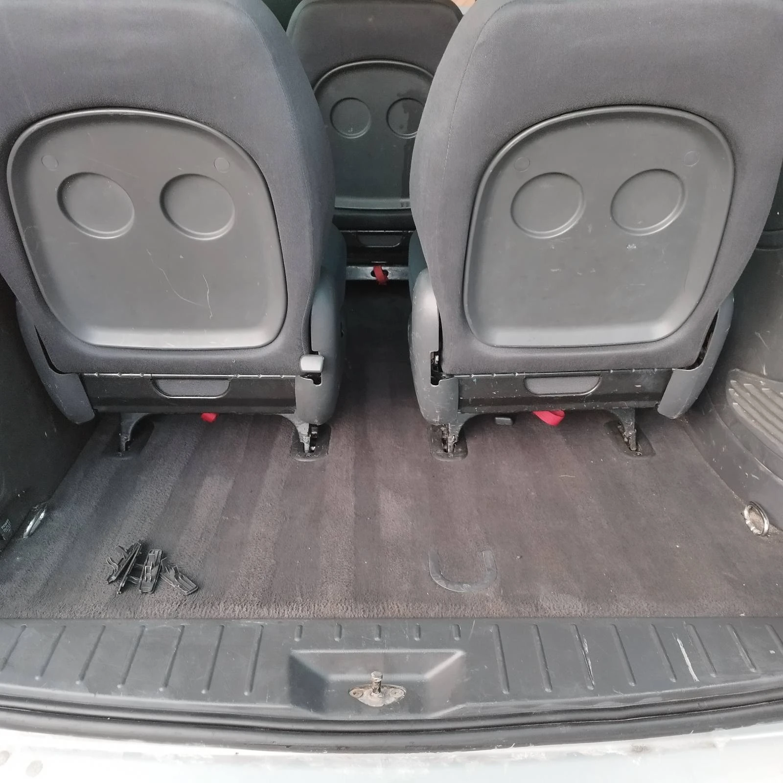 Seat Alhambra 1.9 TDI , снимка 14 - Автомобили и джипове - 55051575