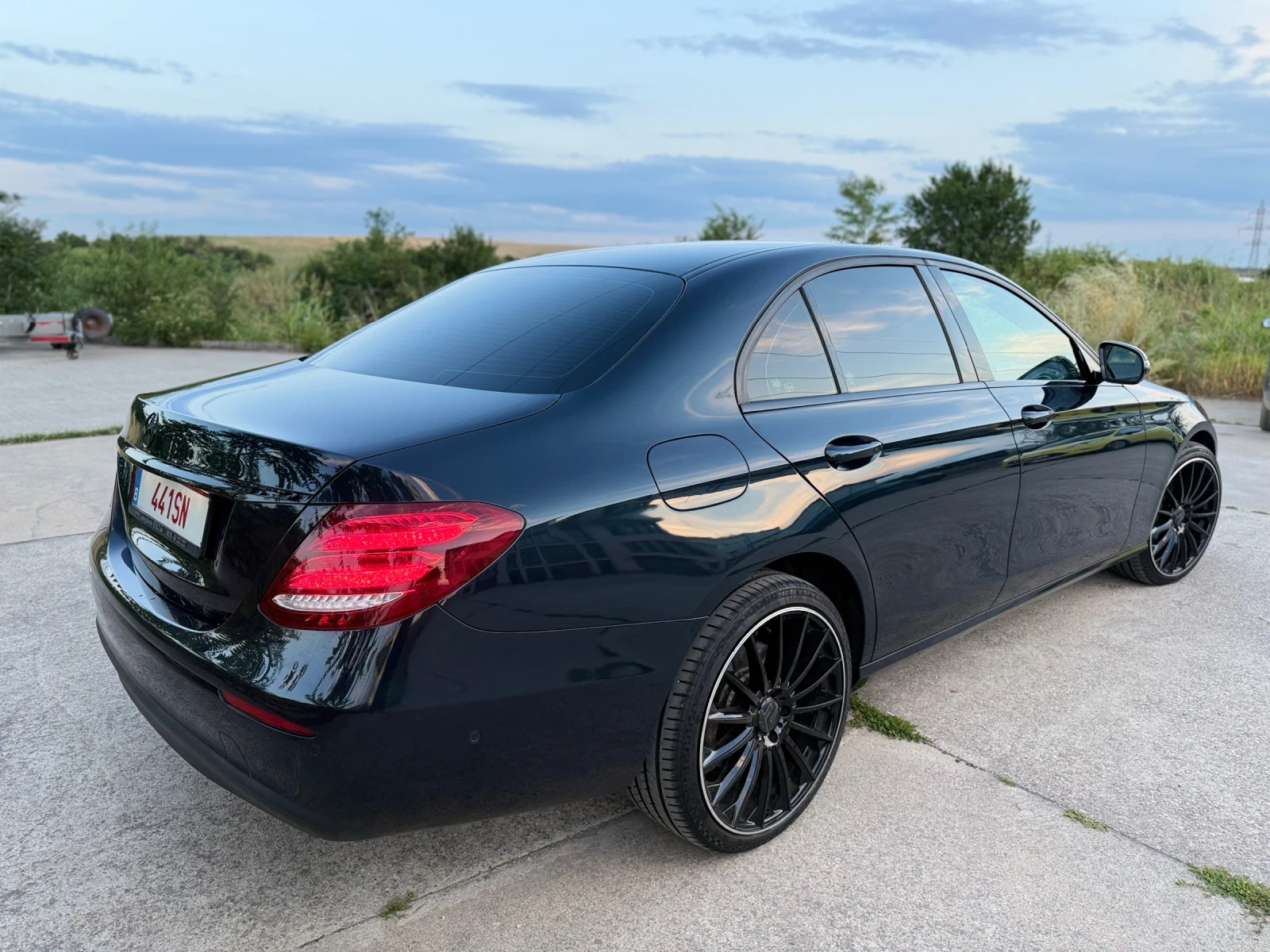 Mercedes-Benz E 350, снимка 8 - Автомобили и джипове - 55394830