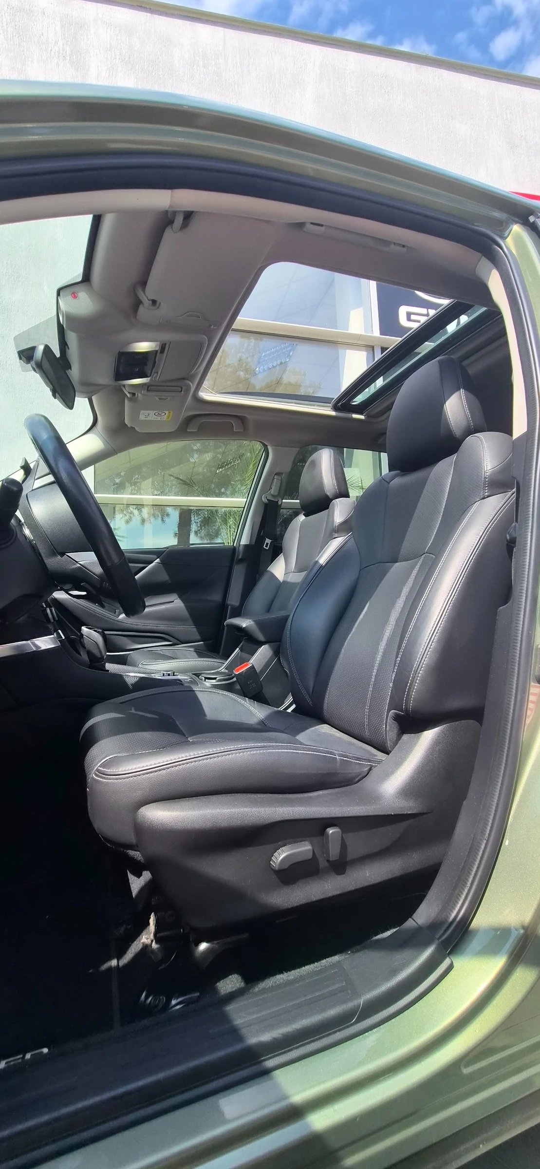 Subaru Forester ОТ БЪЛГАРИЯ 2.0 (150 Hp) Automatic, снимка 8 - Автомобили и джипове - 55432456