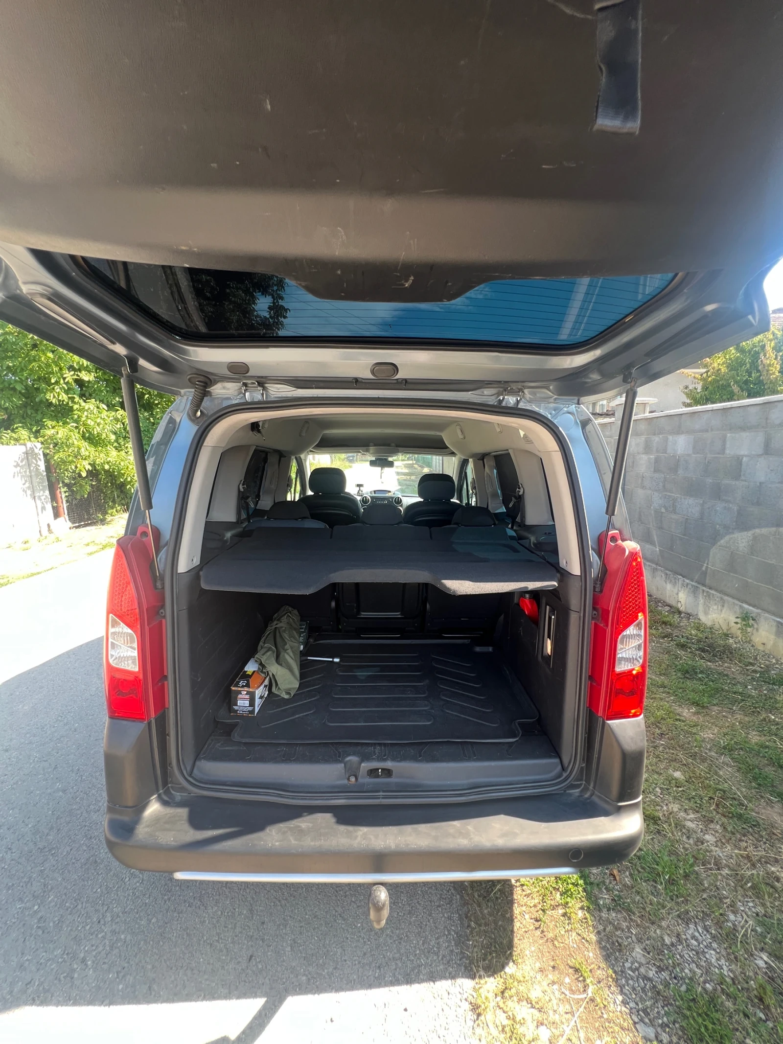 Citroen Berlingo Минива, снимка 9 - Автомобили и джипове - 55434374