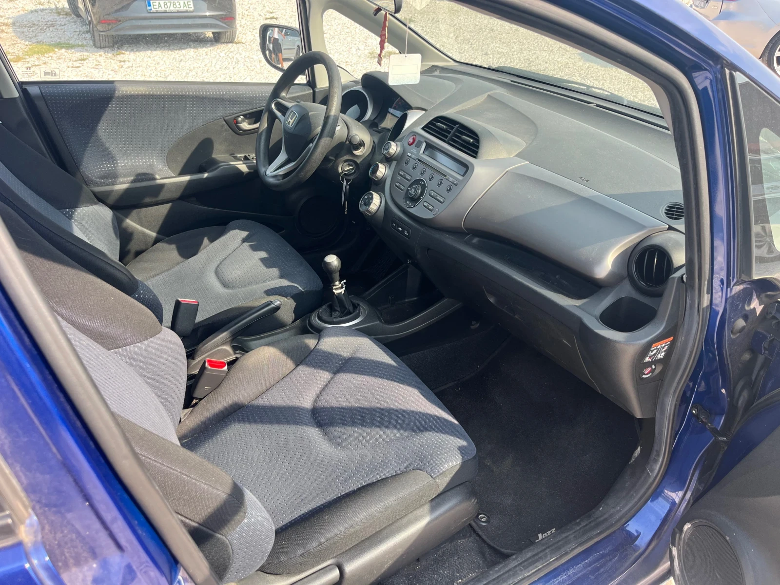 Honda Jazz 1.2, снимка 6 - Автомобили и джипове - 55731890