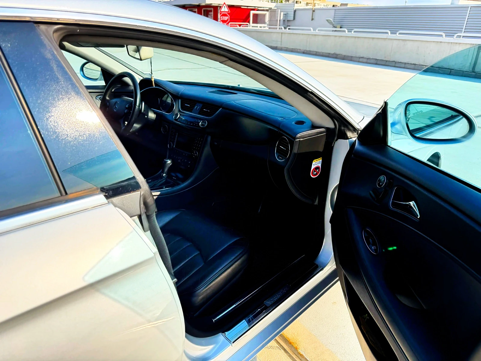 Mercedes-Benz CLS 350 V6/292 к.с/Distronic/Harman Kardon/Обслужен, снимка 10 - Автомобили и джипове - 55996412
