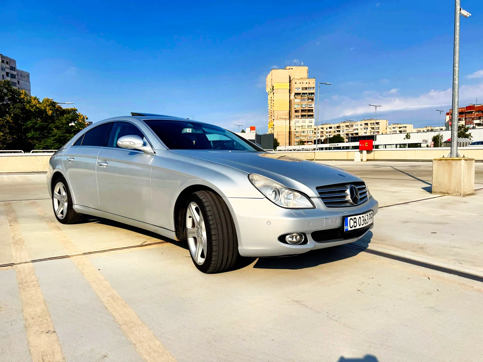 Mercedes-Benz CLS 350 V6/292 к.с/Distronic/Harman Kardon/Обслужен, снимка 7 - Автомобили и джипове - 55996412