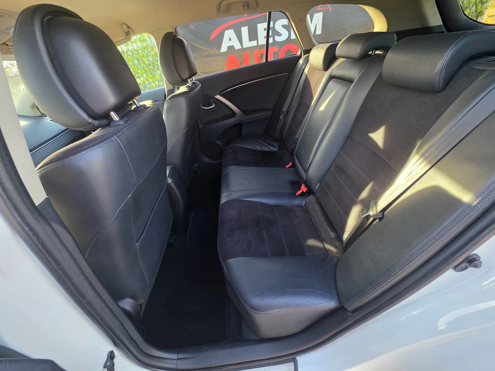 Toyota Avensis III-Wagon-2.0 D-4D- 124hp | Mobile.bg � ����������� 13