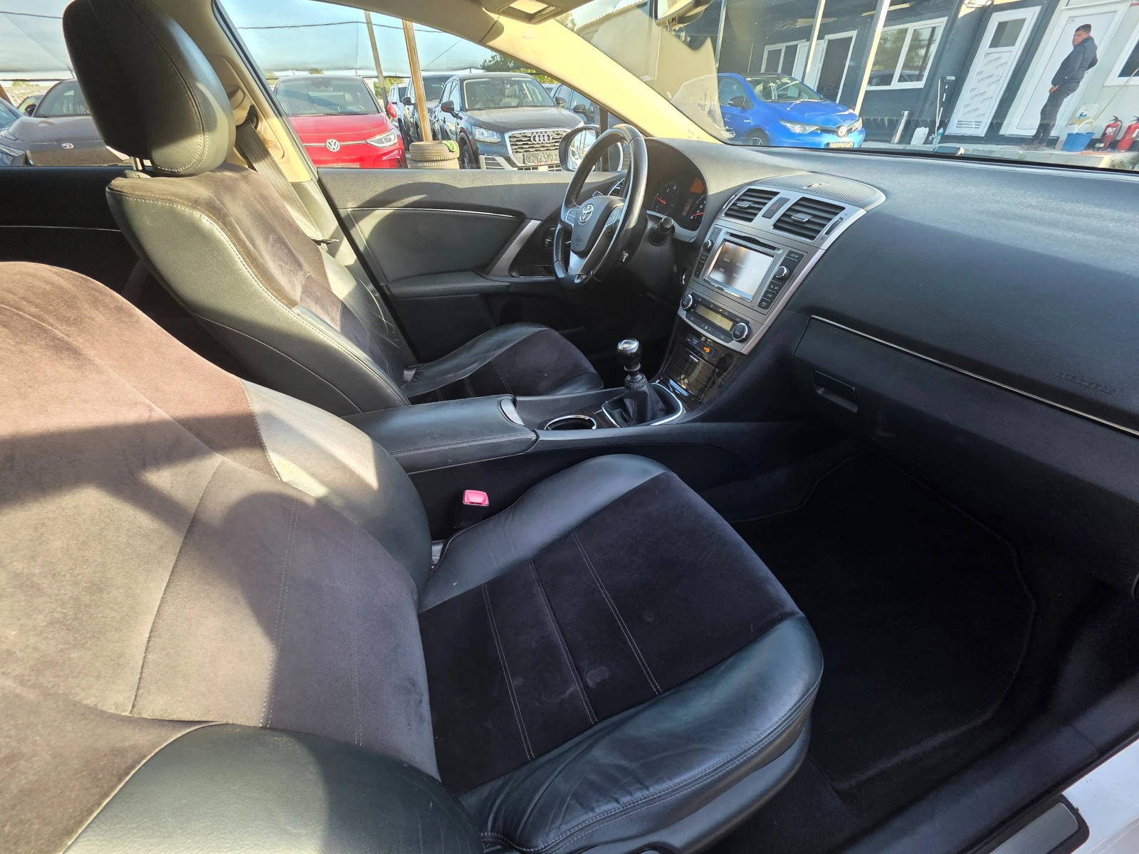Toyota Avensis III-Wagon-2.0 D-4D- 124hp | Mobile.bg � ����������� 16