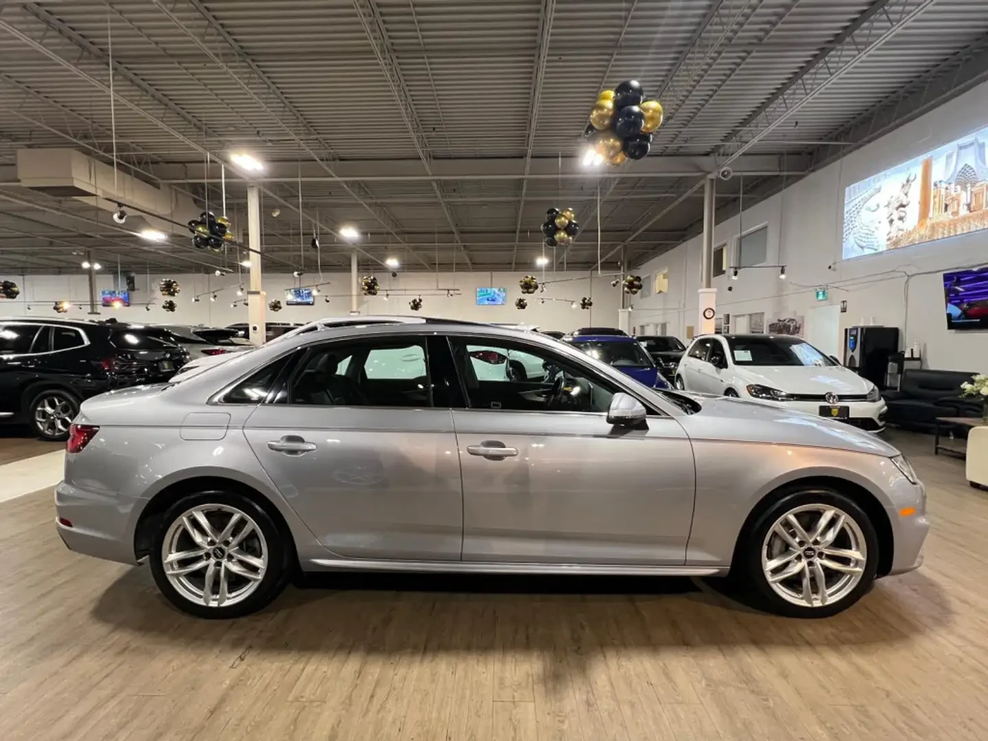 Audi A4 TECHNIK/QUATTRO/��� ������������ ������/360/B&O/ | Mobile.bg � ����������� 9