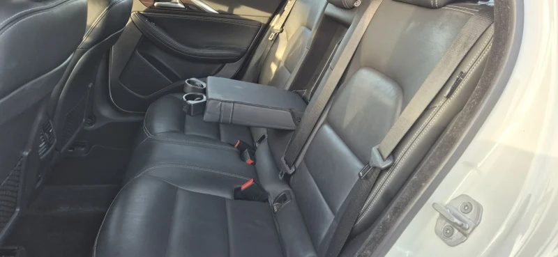 Infiniti Q30 2.2D-170кс. 4X4, снимка 11 - Автомобили и джипове - 52234535