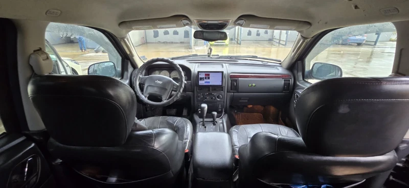 Jeep Grand cherokee, снимка 11 - Автомобили и джипове - 53009424