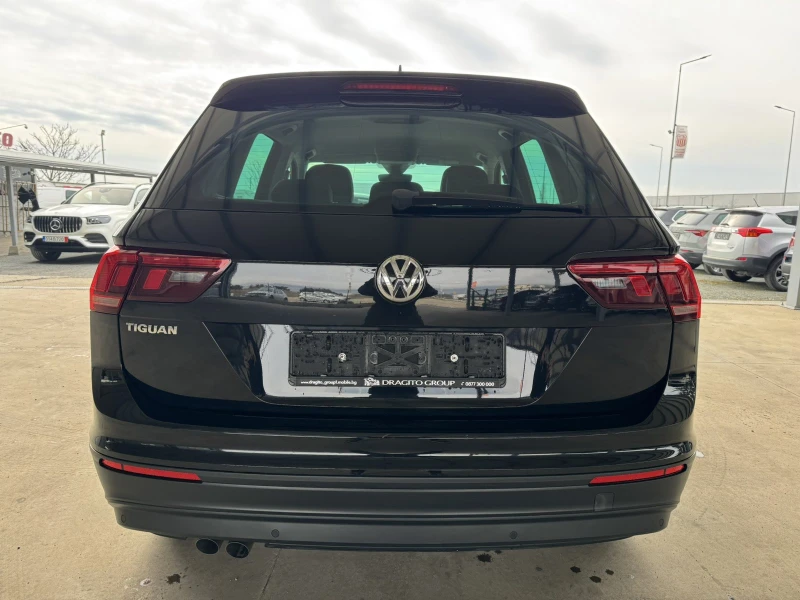 VW Tiguan 2.0TDI* 150ps* Distronic* LED* НАВИ* КАМЕРА, снимка 4 - Автомобили и джипове - 53178667