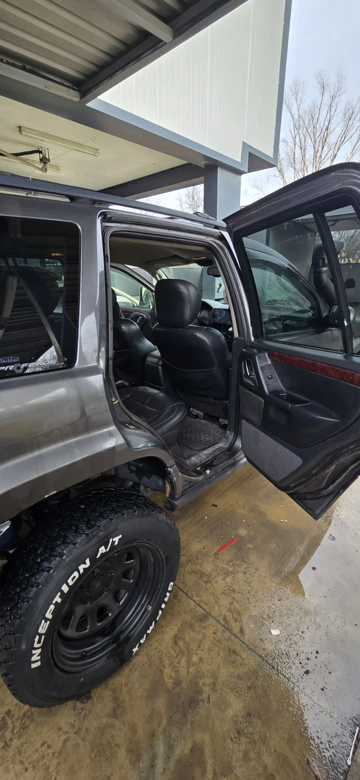 Jeep Grand cherokee, снимка 9 - Автомобили и джипове - 53009424