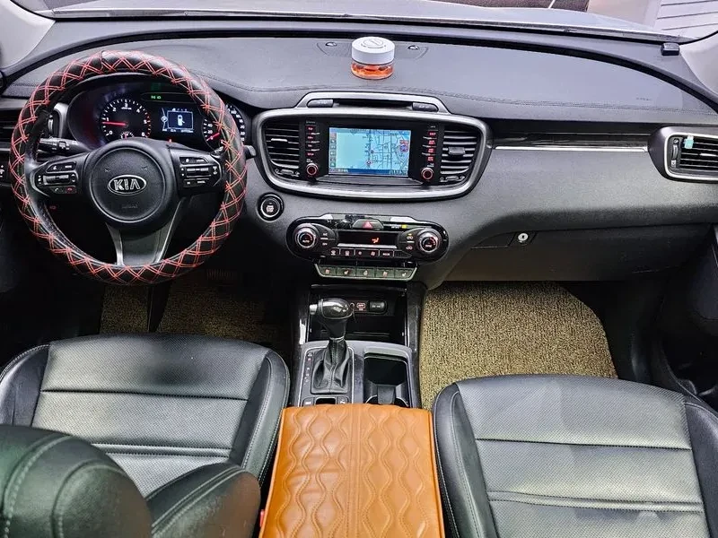 Kia Sorento 2.2 CRDI 4WD - ���� 30% ����� | Mobile.bg � ����������� 7