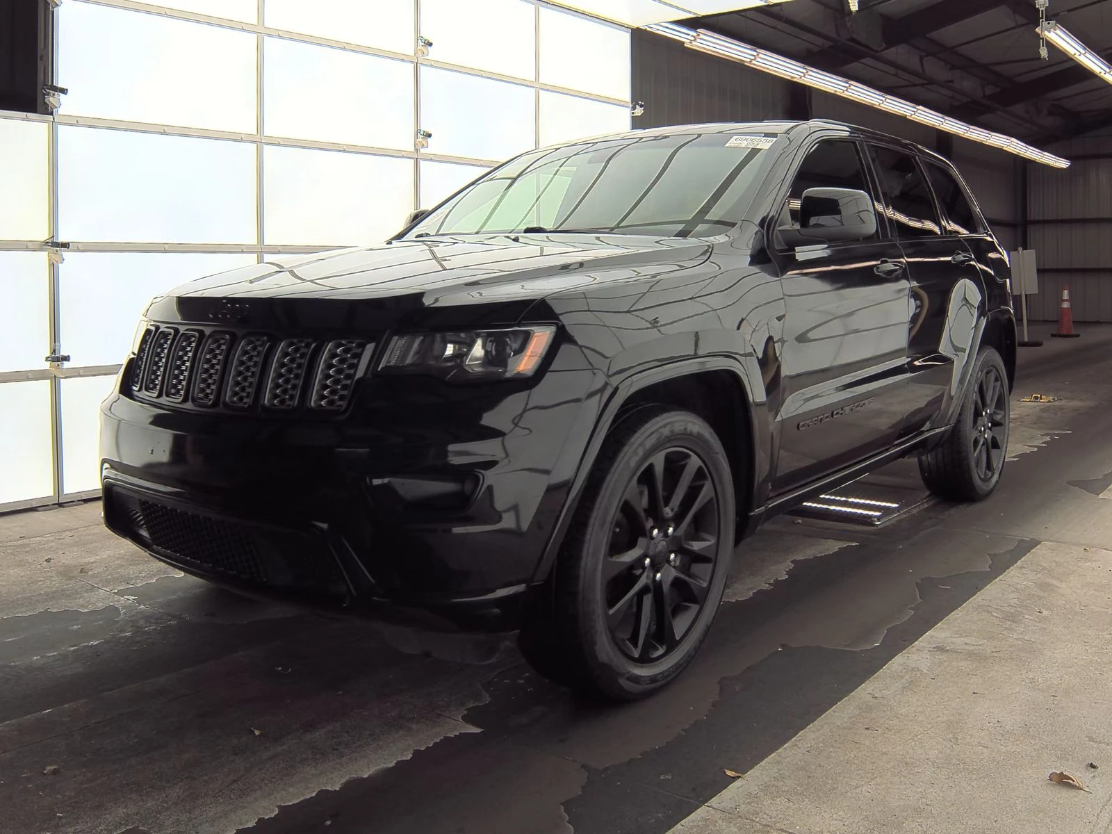 Jeep Grand cherokee ALTITUDE EDITION* 8ZF*  - изображение 2