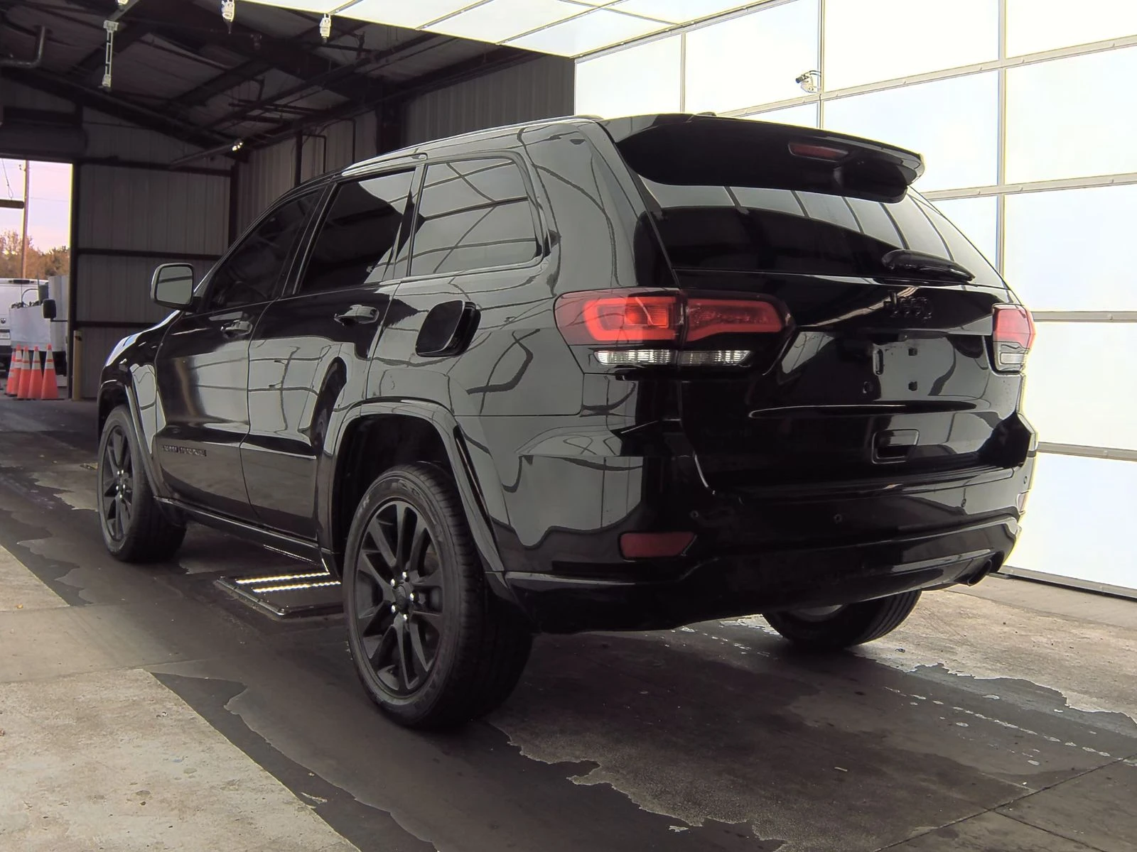 Jeep Grand cherokee ALTITUDE EDITION* 8ZF*  - изображение 6