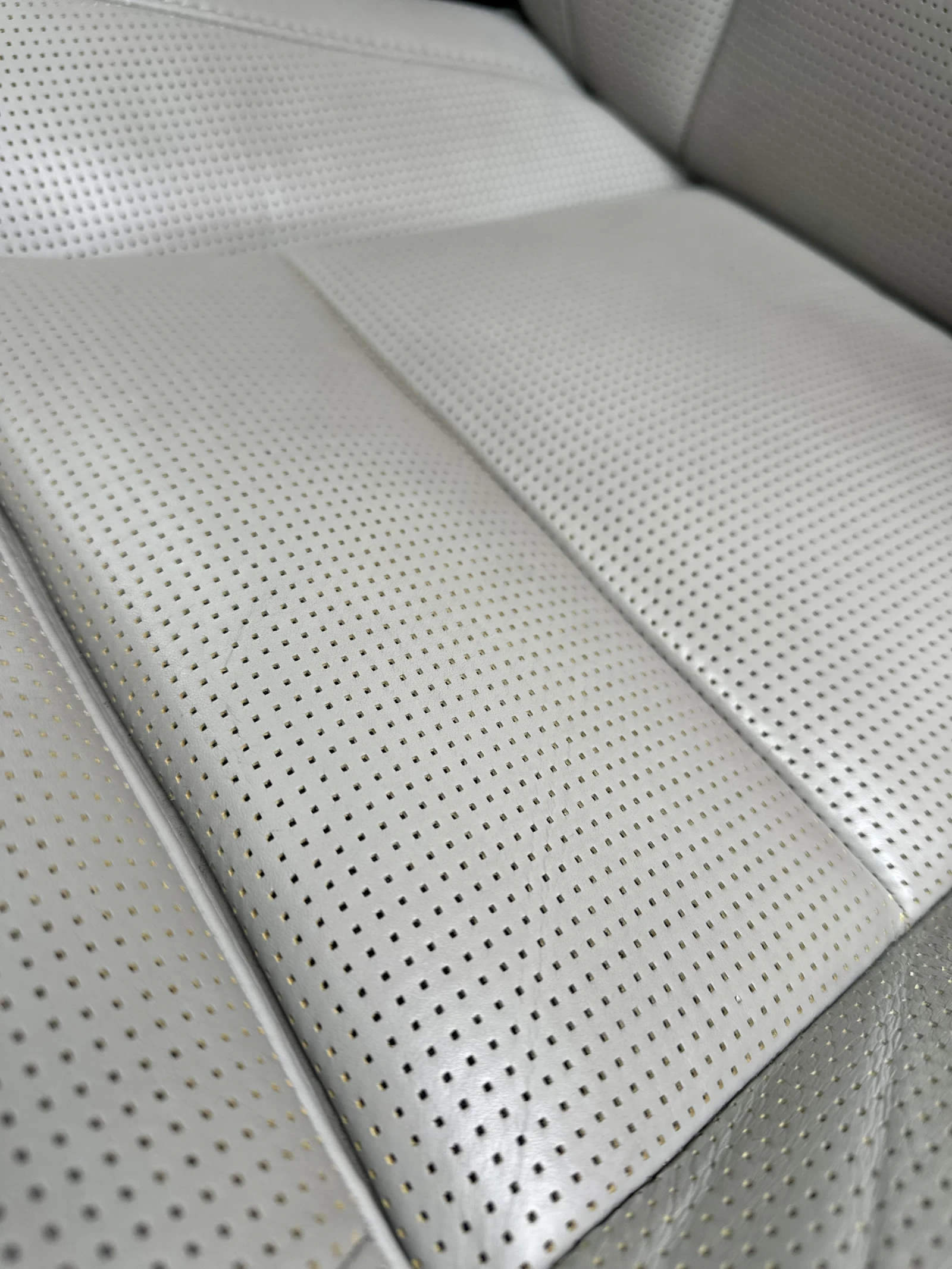 Volvo XC60 INSCRIPTION 4x4 - изображение 9