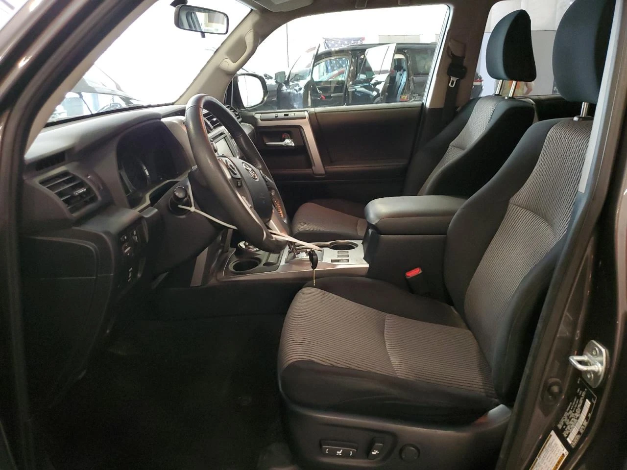 Toyota 4runner SR5/SR5 PREMIUM - изображение 7
