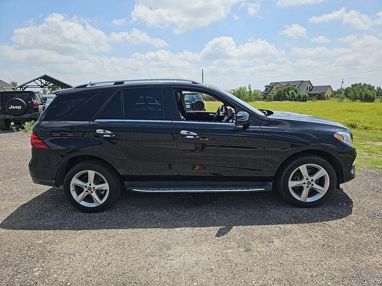 Mercedes-Benz GLE 350 * CARFAX* БЕЗ ПЪРВОНАЧАЛНА*  - изображение 4