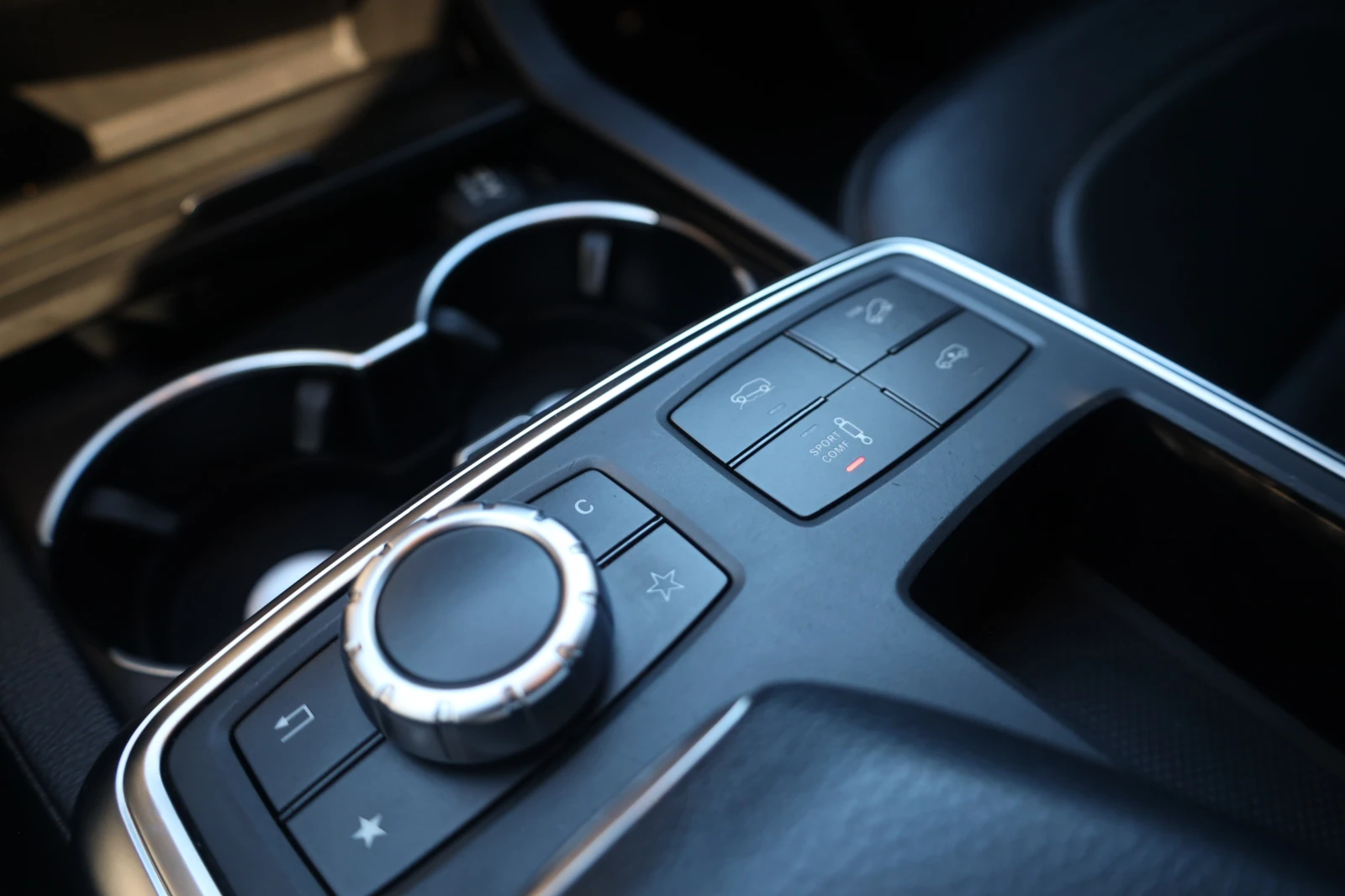 Mercedes-Benz ML 350 CDI 4M AMG AIRMATIC Kamera SzH ILS NAPPA #iCarbg | Mobile.bg   15