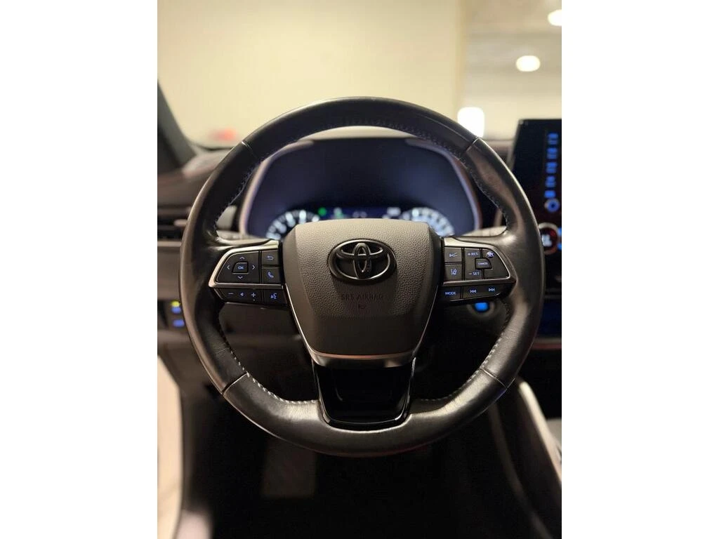 Toyota Highlander XSE | RED INT | 7 Passenger  CARFAX | Mobile.bg � ����������� 12