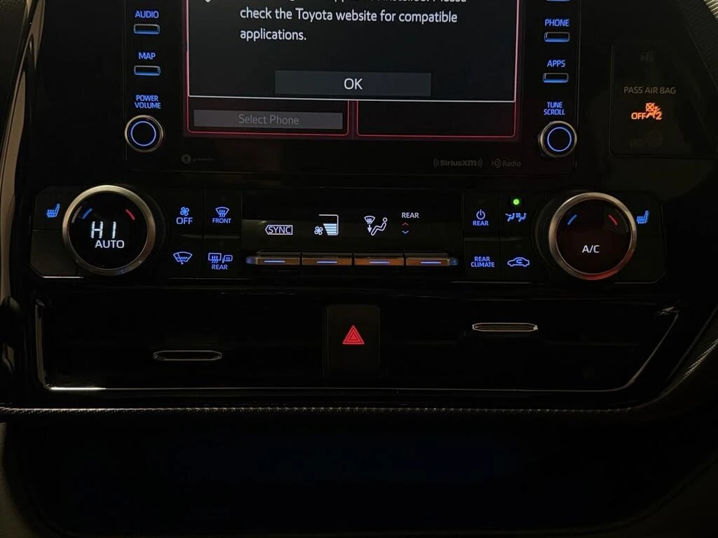 Toyota Highlander XSE | RED INT | 7 Passenger  CARFAX | Mobile.bg � ����������� 17