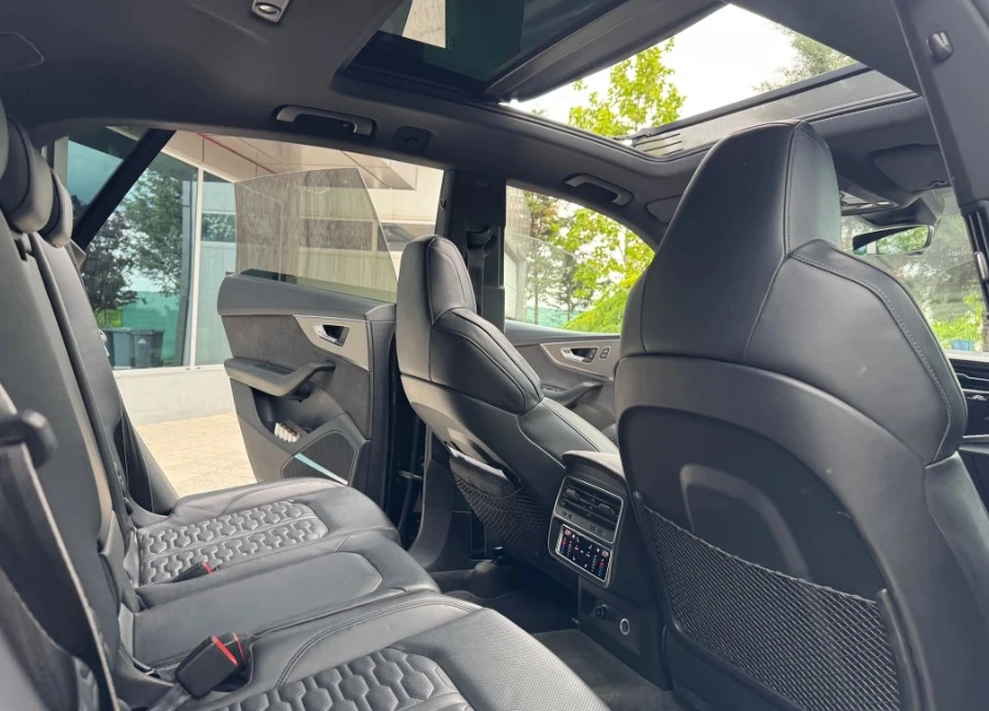 Audi RSQ8 4.0 TFSI Quattro, снимка 9 - Автомобили и джипове - 53858178