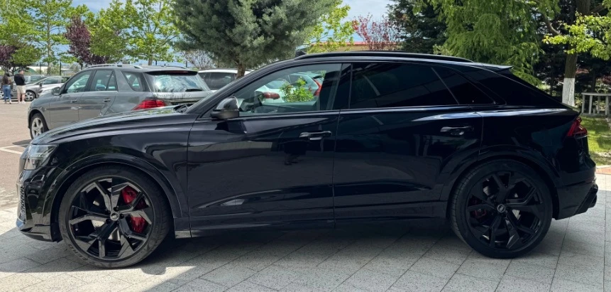 Audi RSQ8 4.0 TFSI Quattro, снимка 2 - Автомобили и джипове - 53858178