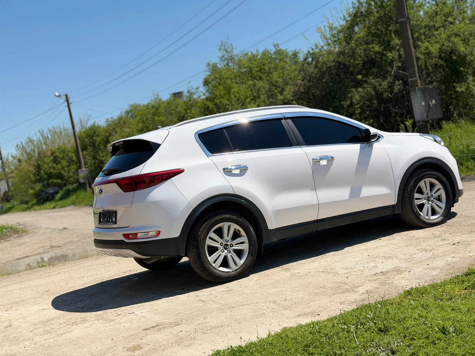 Kia Sportage 2.0 CRDI 4x4 autogeorge.com, снимка 5 - Автомобили и джипове - 54310985