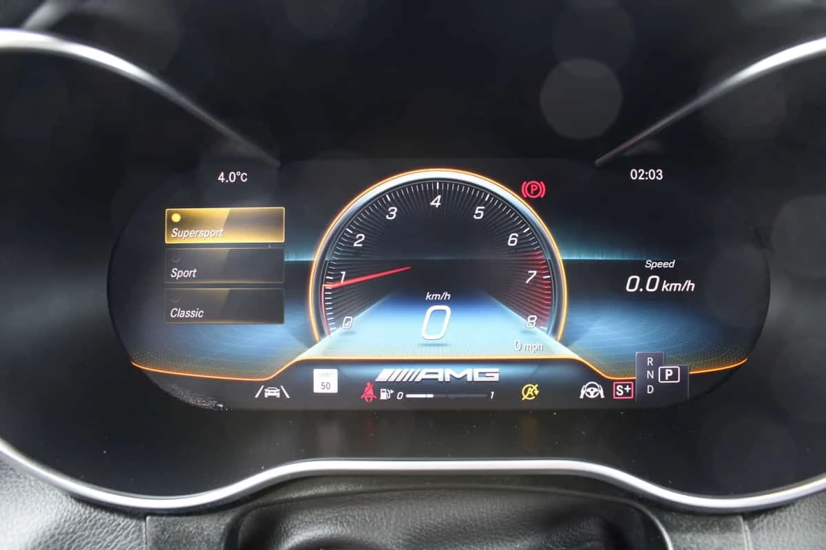 Mercedes-Benz GLC 43 AMG COUPE * CARFAX * БЕЗ ПЪРВОНАЧАЛНА ВНОСКА, снимка 8 - Автомобили и джипове - 54841458