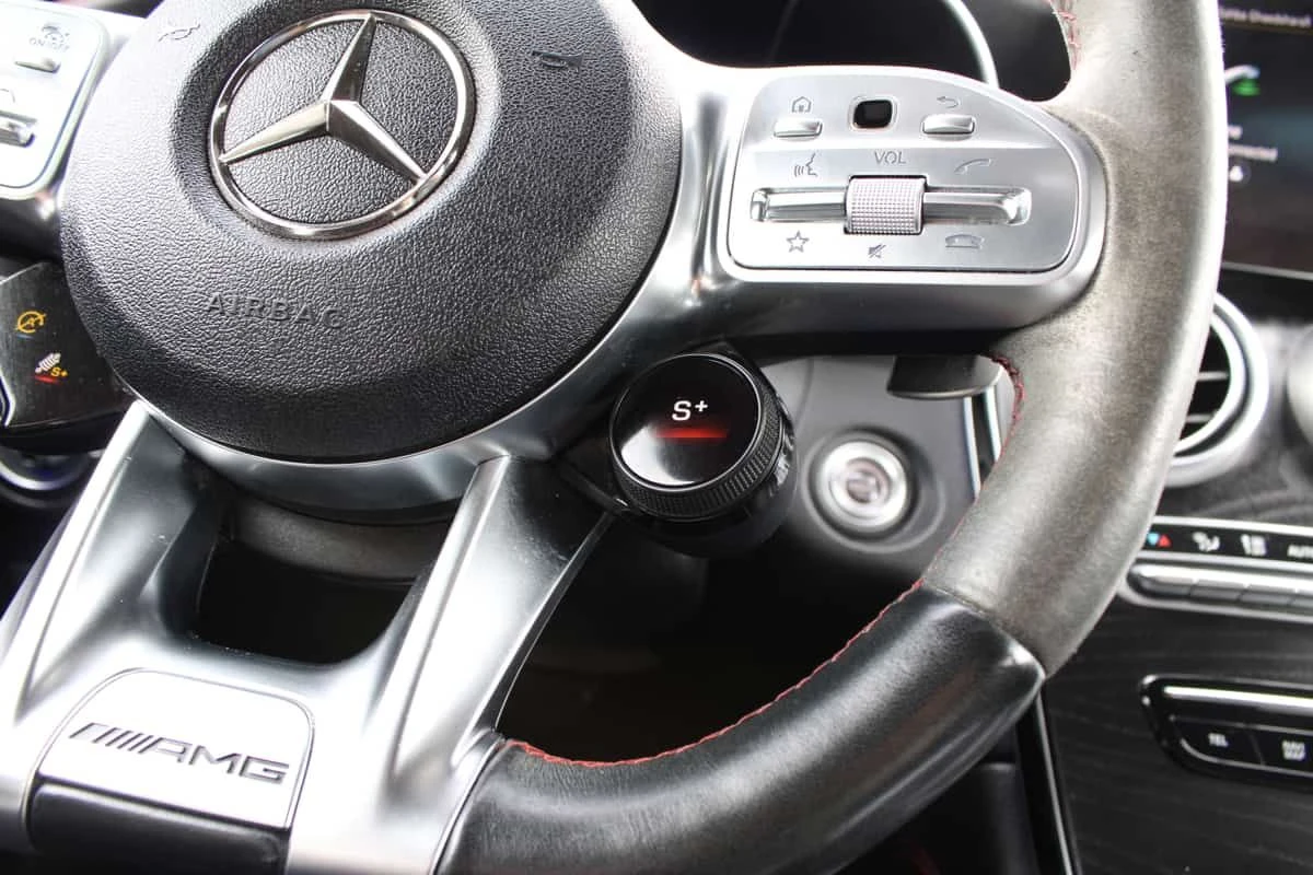 Mercedes-Benz GLC 43 AMG COUPE * CARFAX * БЕЗ ПЪРВОНАЧАЛНА ВНОСКА, снимка 15 - Автомобили и джипове - 54841458