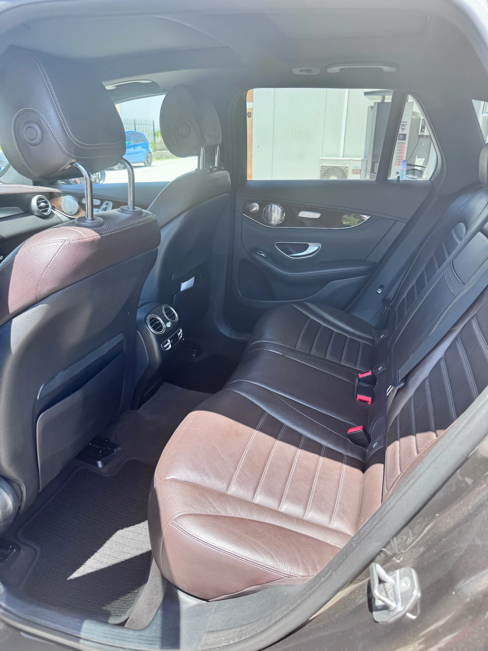 Mercedes-Benz GLC 350, снимка 10 - Автомобили и джипове - 55177961