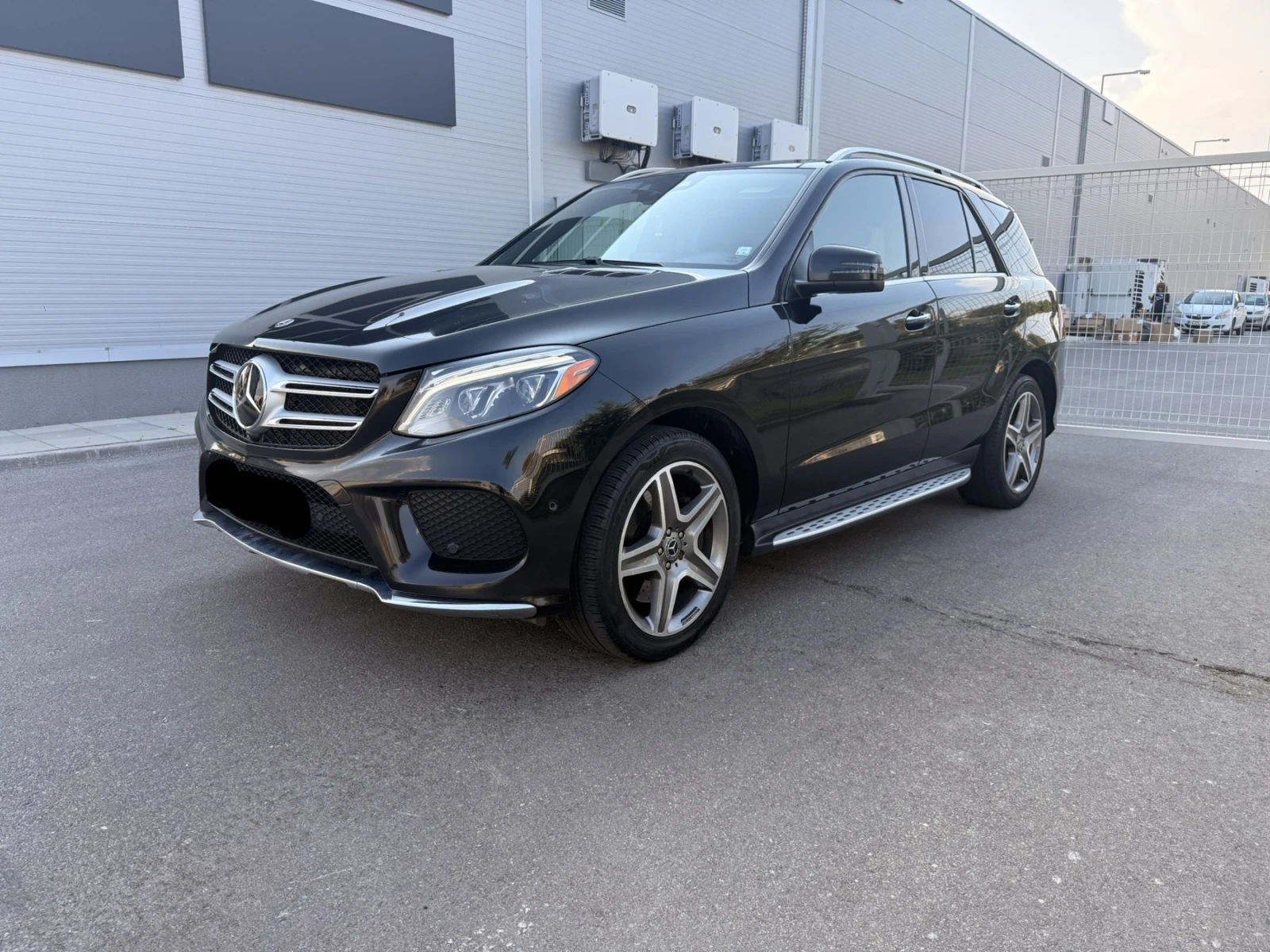 Mercedes-Benz GLE 400 * AMG* PANORAMA* LIZING* , снимка 4 - Автомобили и джипове - 55826750