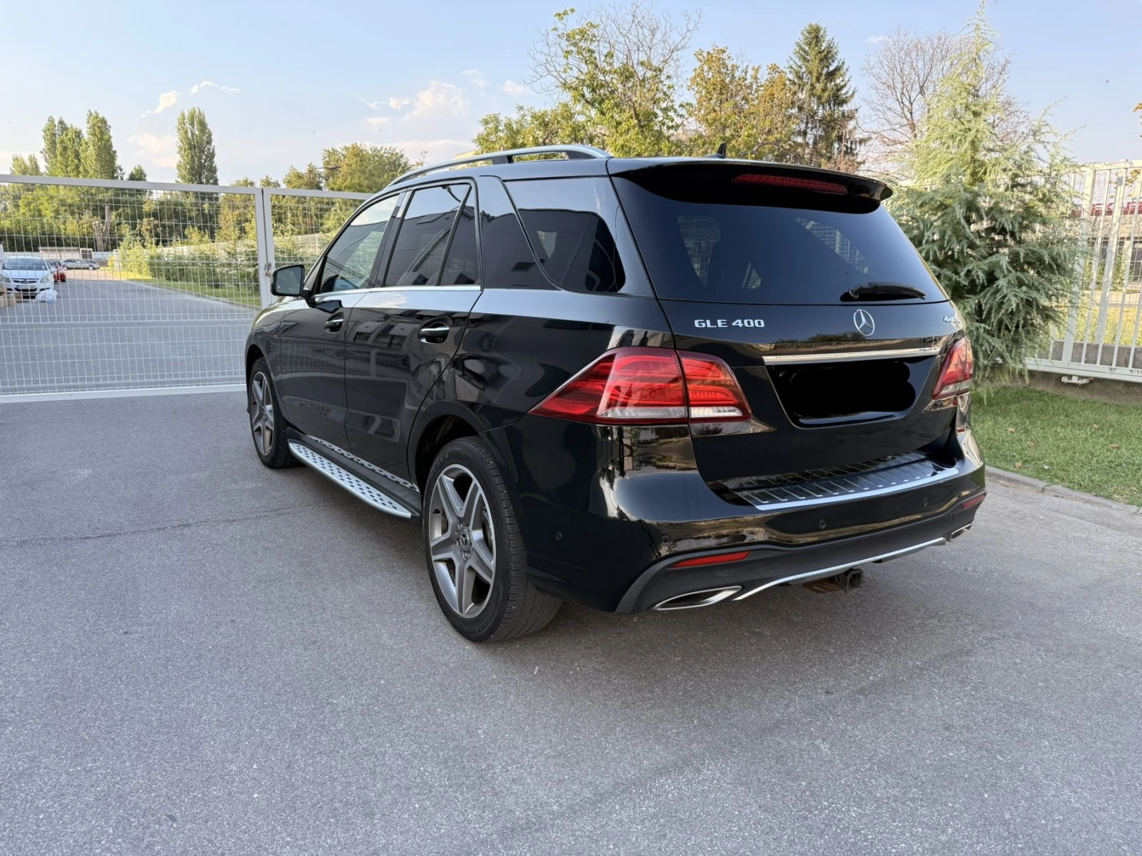 Mercedes-Benz GLE 400 * AMG* PANORAMA* LIZING* , снимка 5 - Автомобили и джипове - 55826750