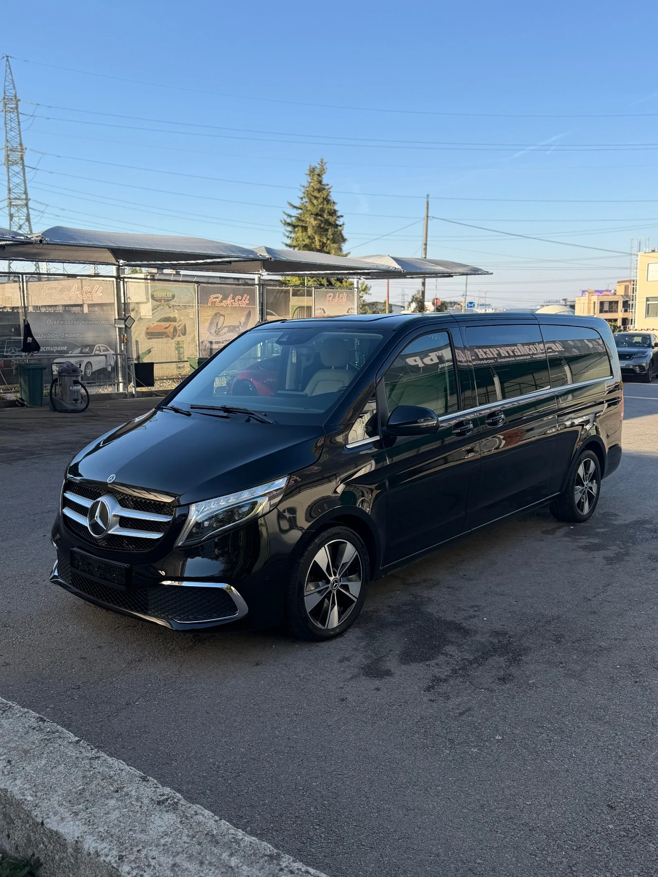 Mercedes-Benz V 250 AMG* PREMIUM LONG* 9G-TRONIC* 8 PEOPLE* FULLMAXX* 