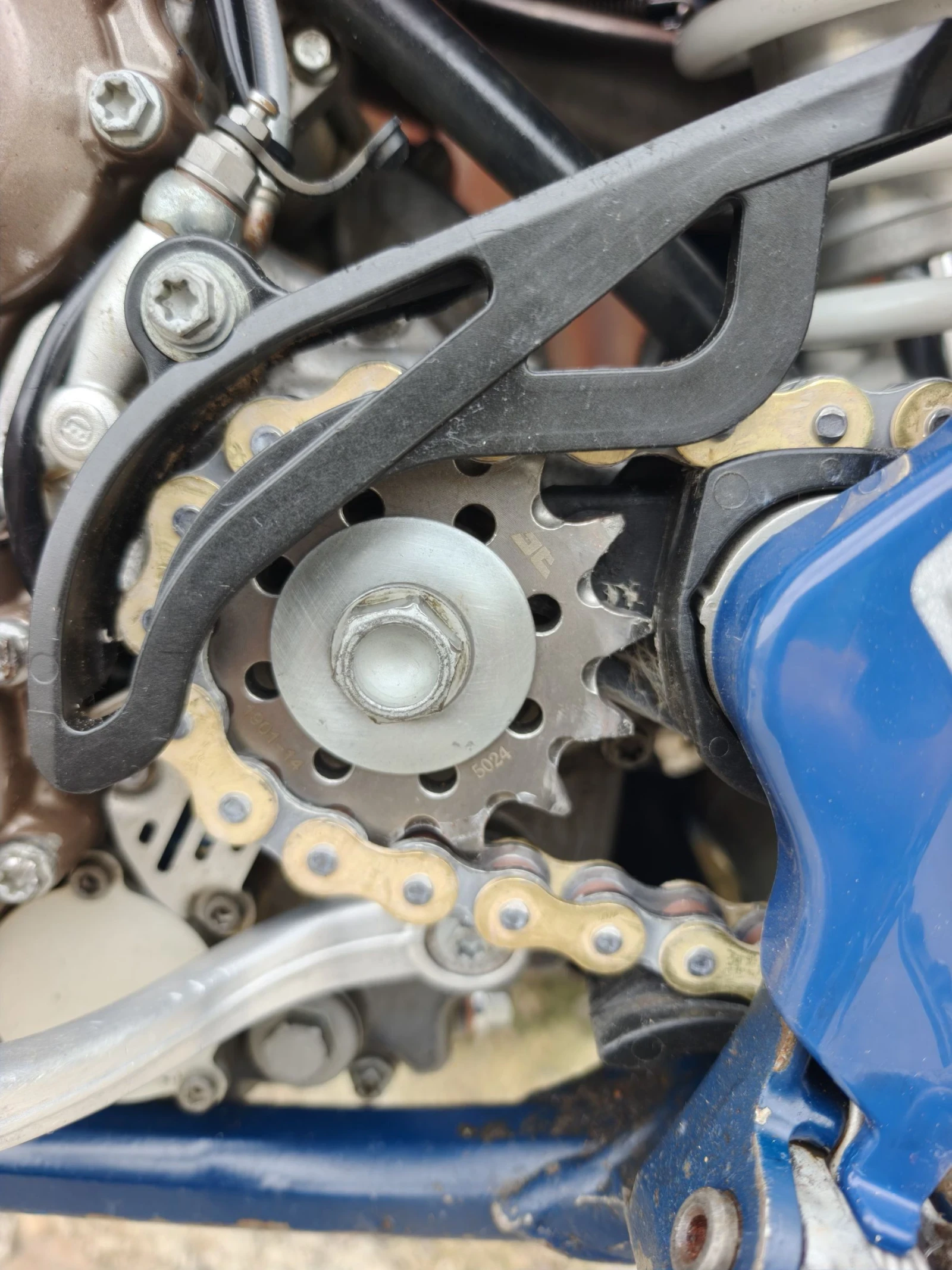 Husqvarna FC | Mobile.bg   15