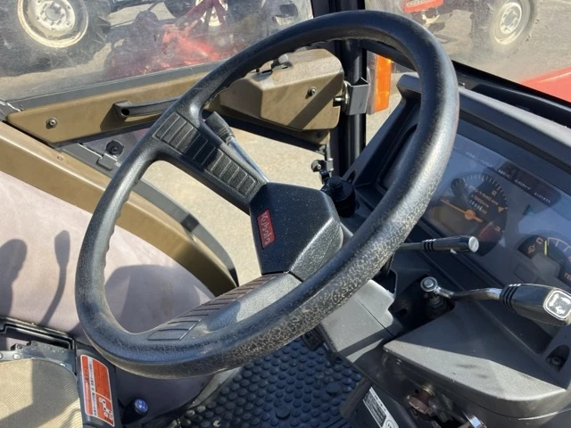 Трактор Kubota ВНОС 31.5.2026, снимка 3 - Селскостопанска техника - 54624308