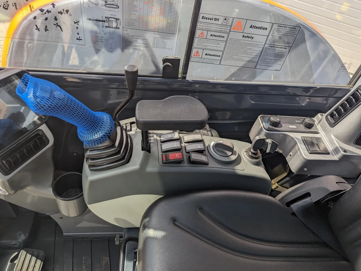 Багер Друга марка Hytec F40 Pro - изображение 9