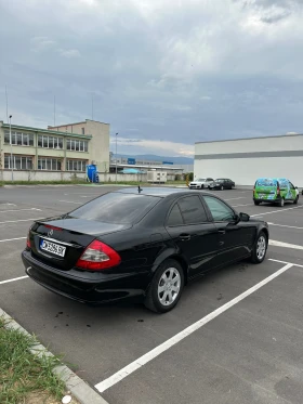 Mercedes-Benz E 220, снимка 8