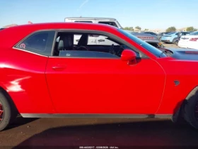 Dodge Challenger SRT HELLCAT 707HP, снимка 13