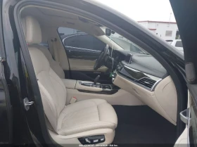 BMW 750 4.4L V-8 DI, DOHC, VVT, TURBO, 445HP Rear Wheel Dr - 40700 лв. - 60703720 10